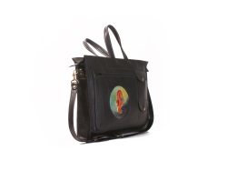 boutique cuir saguenay shopping leather artisan cuir saguenay artisan cuir québec boutique du cuir quebec création québécoise de sac à main handmade in quebec acheter cuir quebec buy quebec fabrication du cuir cuir définition leather high end fait à la main pièces uniques unique pieces conception cuir danielle tremblay