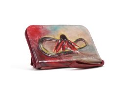 boutique cuir saguenay shopping leather artisan cuir saguenay artisan cuir québec boutique du cuir quebec création québécoise de sac à main handmade in quebec acheter cuir quebec buy quebec fabrication du cuir cuir définition leather high end fait à la main pièces uniques unique pieces conception cuir danielle tremblay