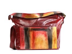 Un sac à main en cuir