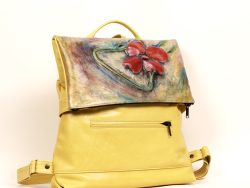YELLOW BACK PACK VICTORIA COLLECTION