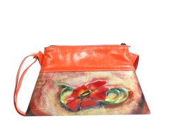 Un sac à main en cuir